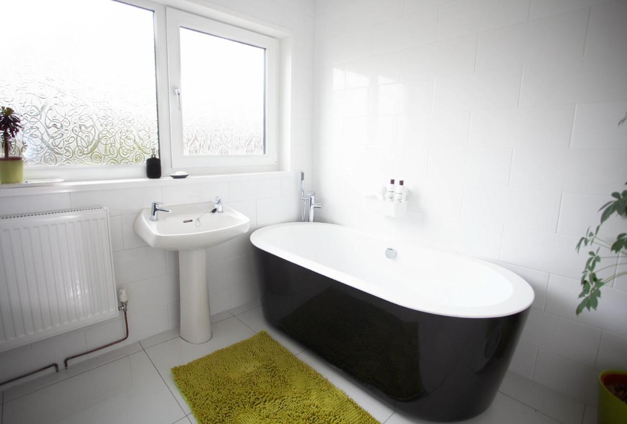 Quiet Residence Close To M6 Preston Samlesbury Экстерьер фото